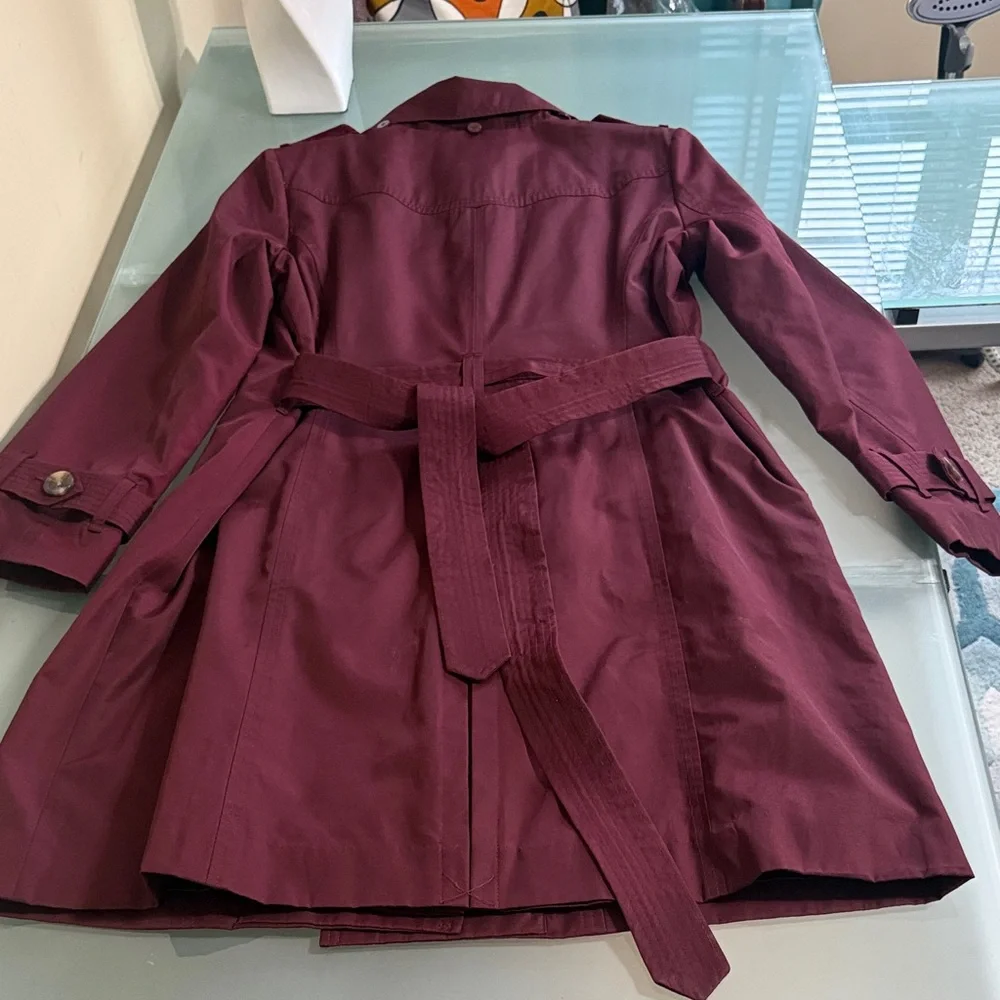 London Fog Women’s Trench Coat Size L Black Cherry | Removable Hood | Belted - Picture 3 of 11